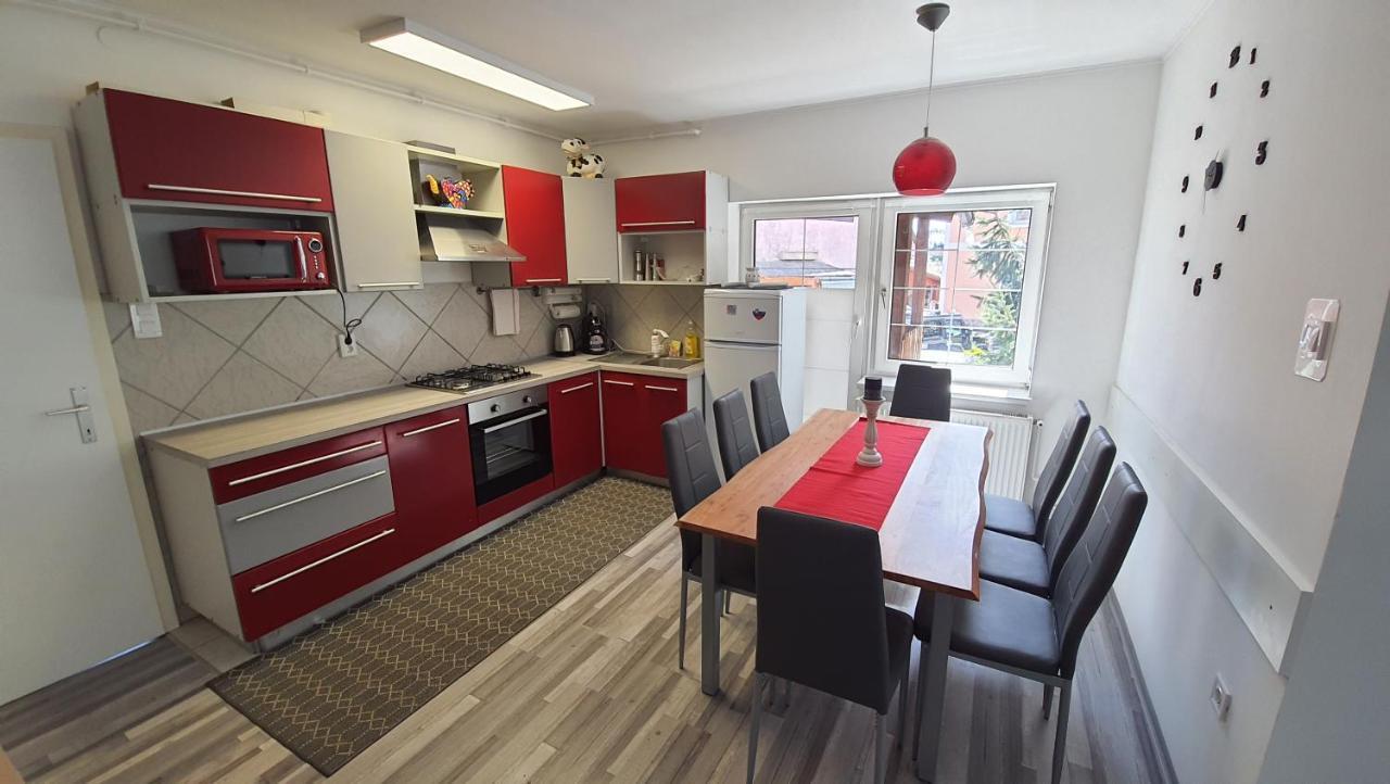 Apartma4Us Марібор Екстер'єр фото