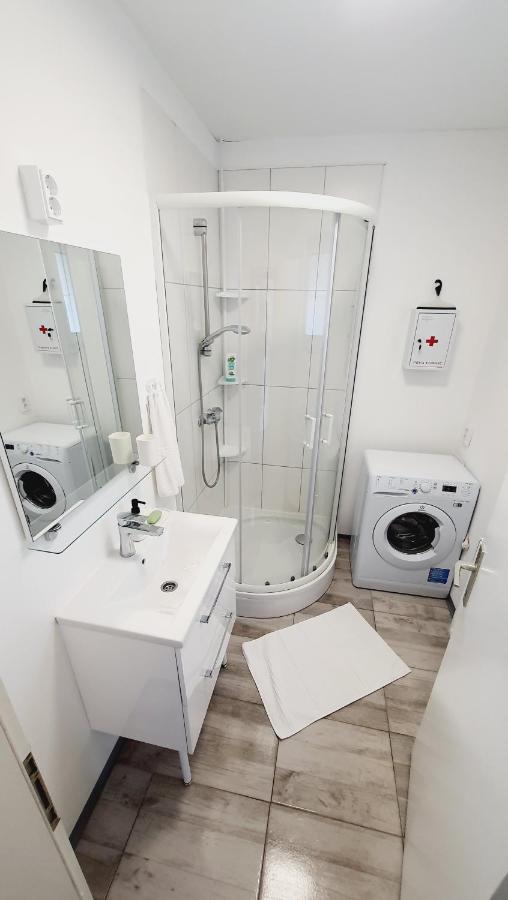 Apartma4Us Марібор Екстер'єр фото
